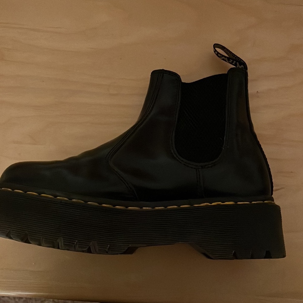 Platform Chelsea Boot Dr Martens